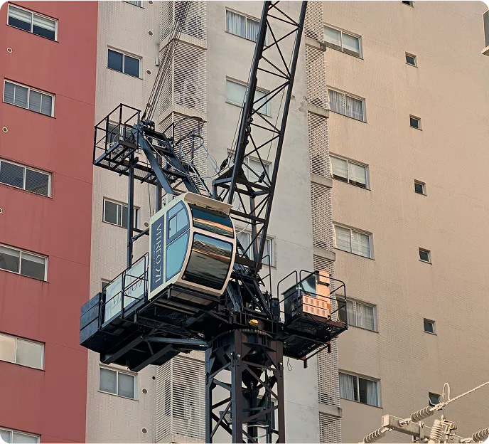 Alfa Gruas e Elevadores